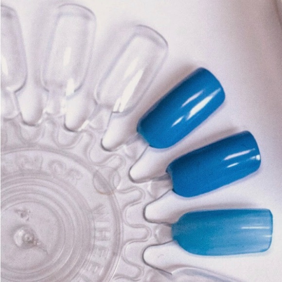 New Formula X 2 Nail Color Set: Continuum & Connectivity - Picture 5 of 8